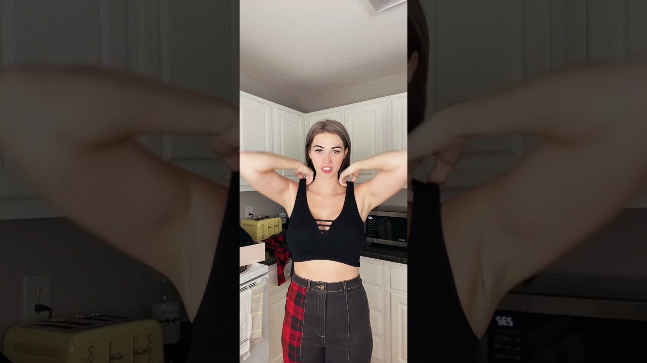 amouranth bg porn