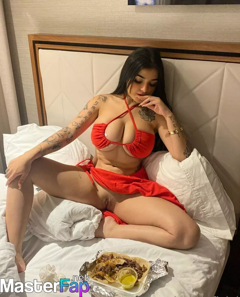 aungko thant recommends Karely Ruiz Onlyfans Free