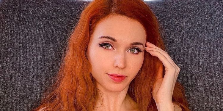 devonte kay recommends amouranth nsfw pic