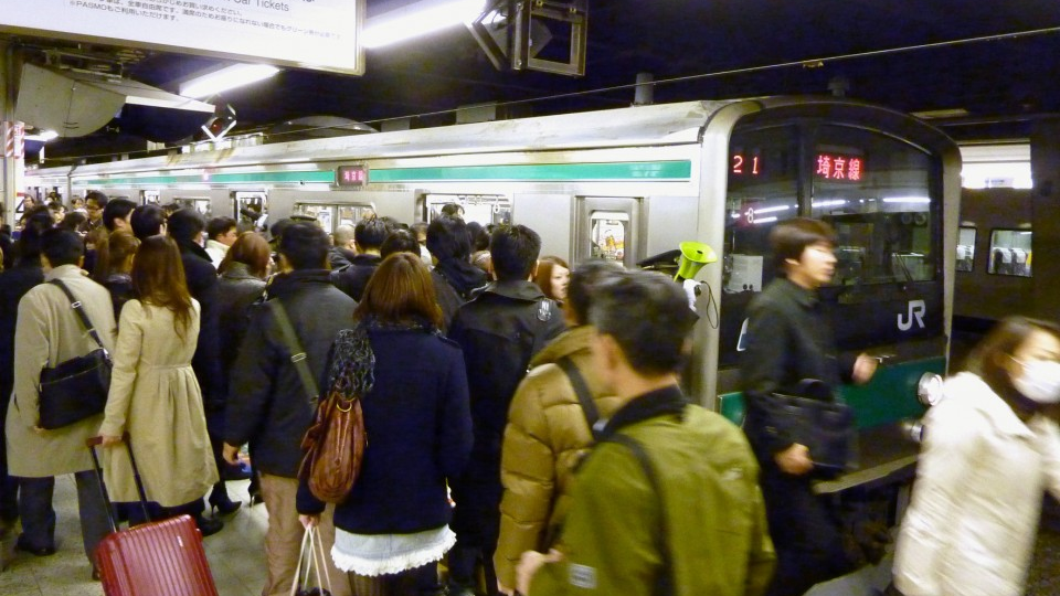 alicia rapley recommends japanese subway groping pic