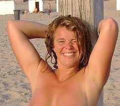 dawn kost share bj on nude beach photos