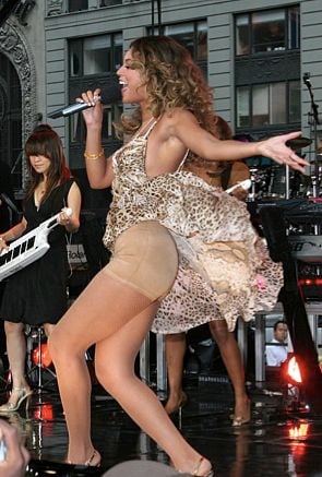 beth mccauliffe recommends Beyonce No Panties