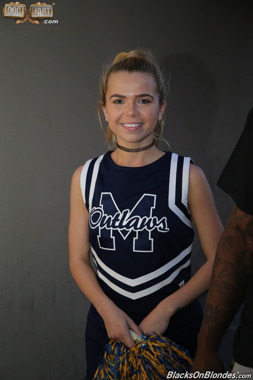 ashley molinari recommends Alina West Cheerleader