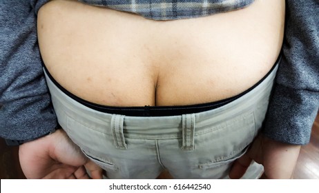 dan sienkiewicz recommends girls buttcrack pic