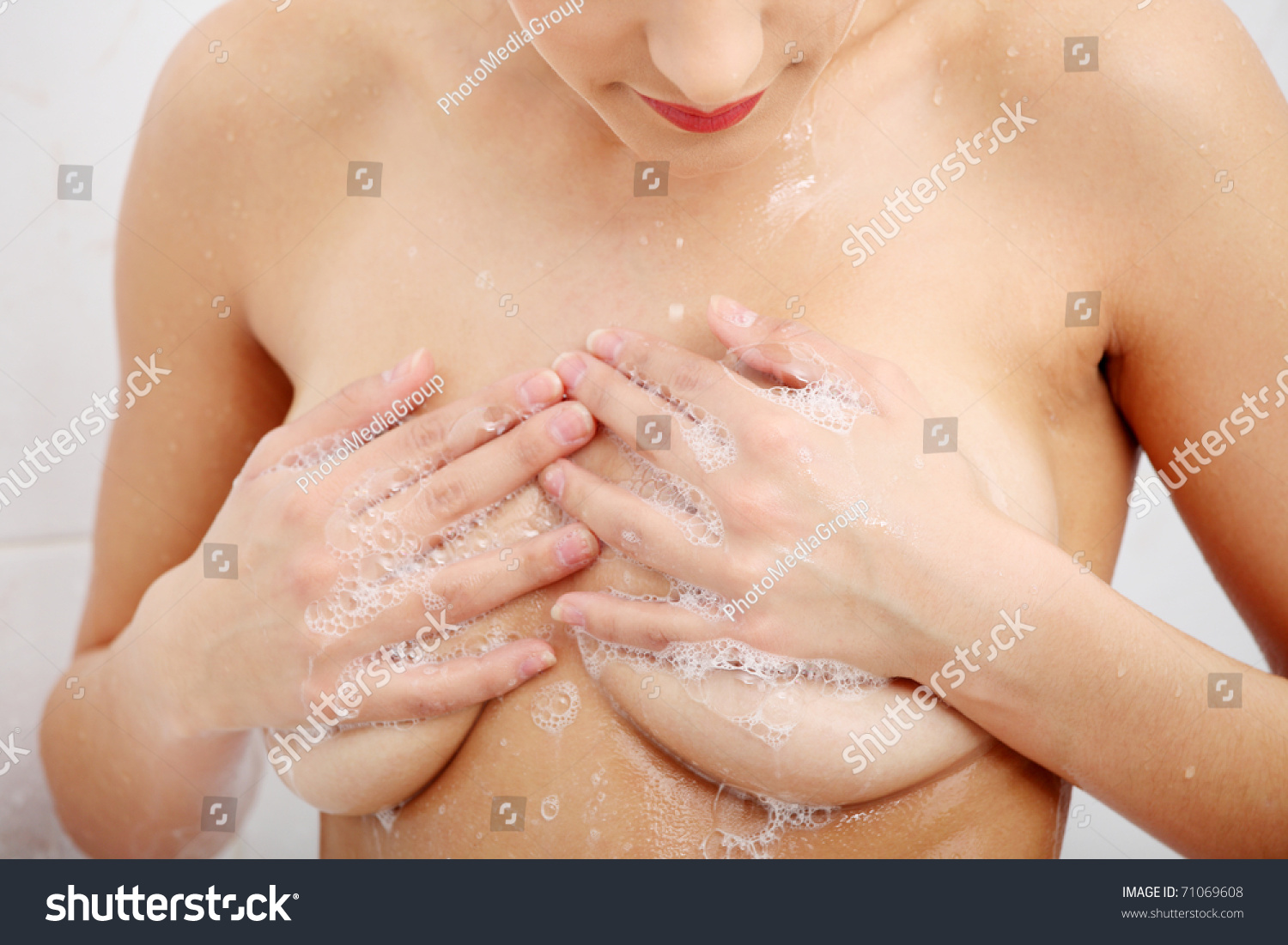 shower tits