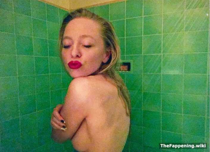 corey townes recommends Portia Doubleday Naked