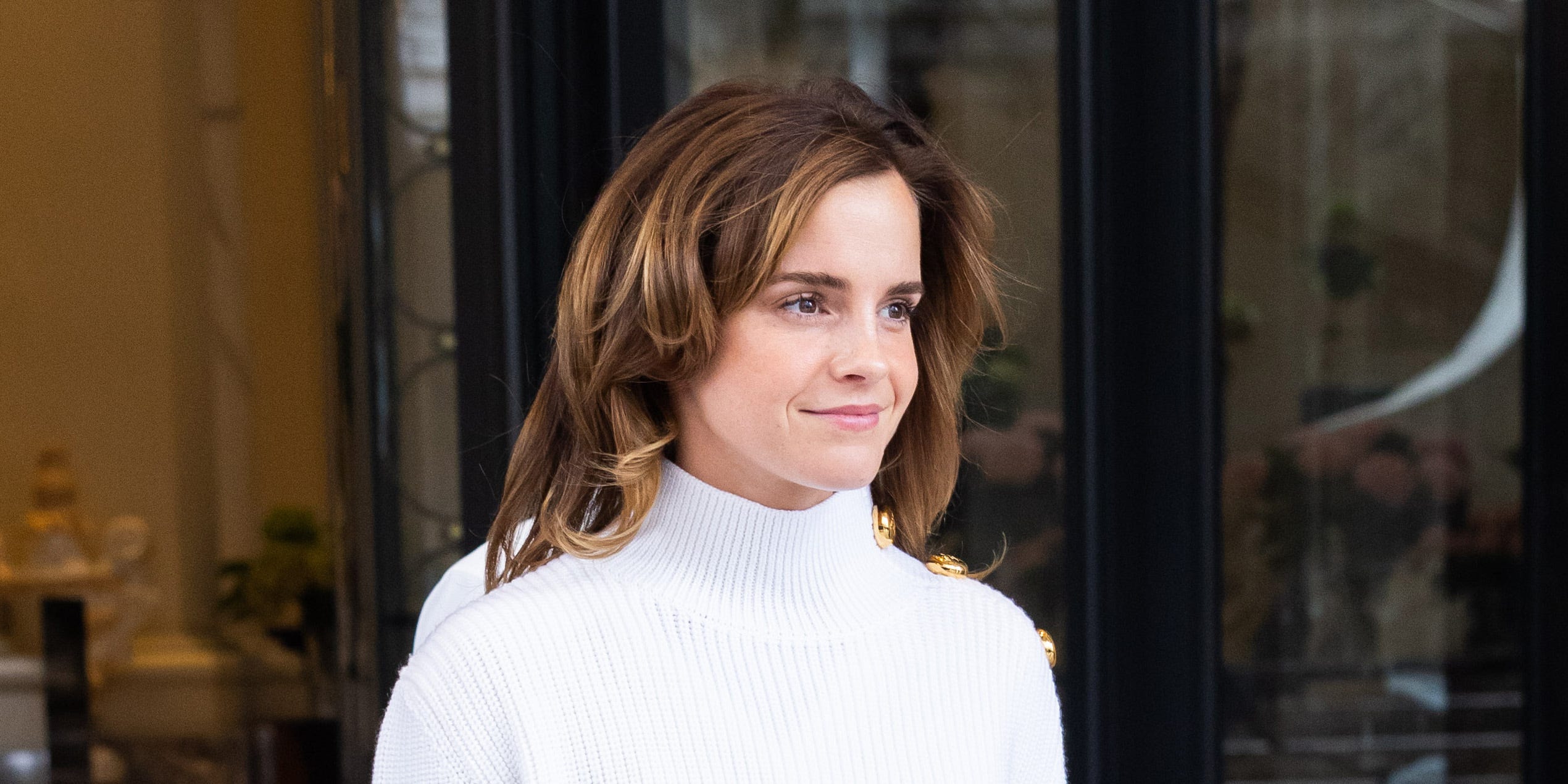 adela dobra add emma watson joi photo