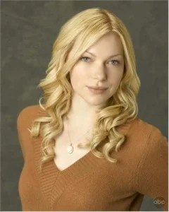 dennis abramczyk recommends Laura Prepon Blonde