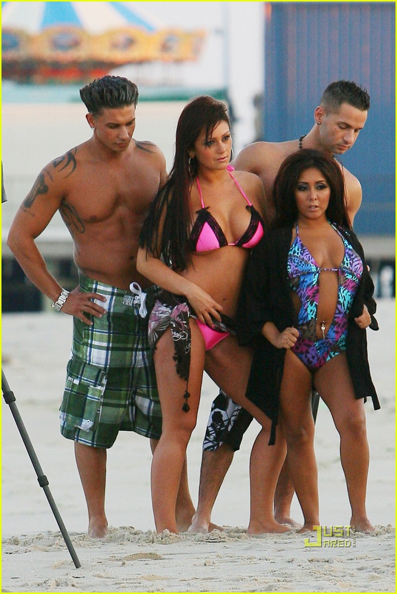 amanda exley recommends snooki bikini pic