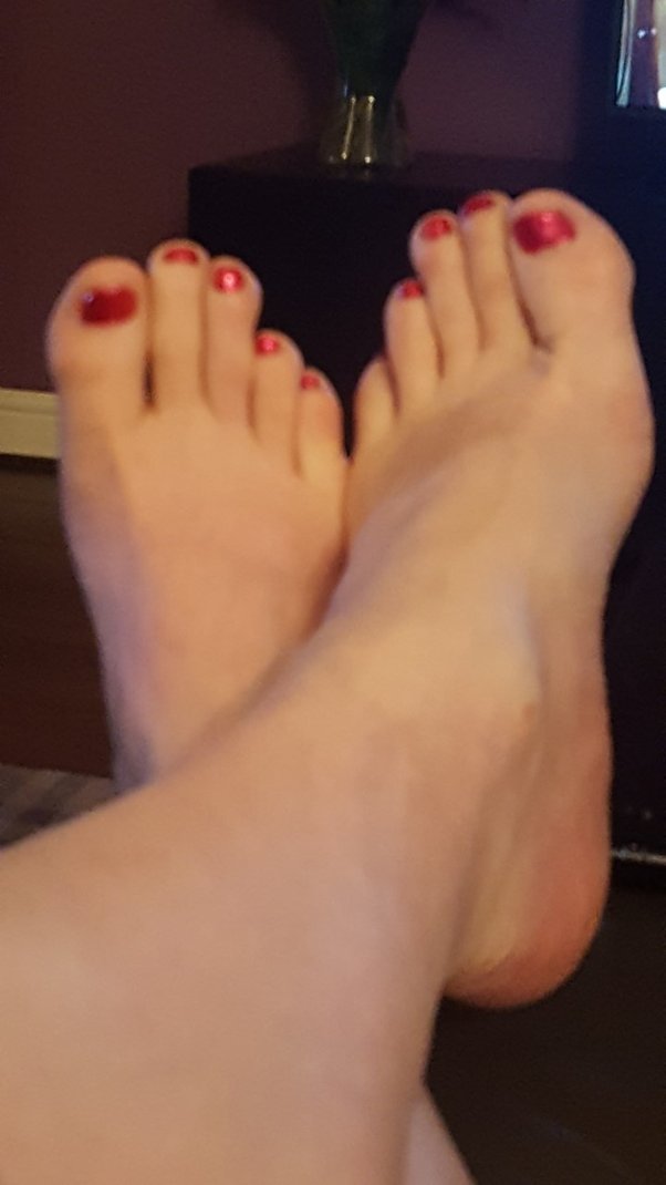 benjamin laurent add photo sexy red sucking toes