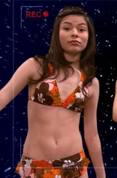 amanda lipscomb add miranda cosgrove sexy photo