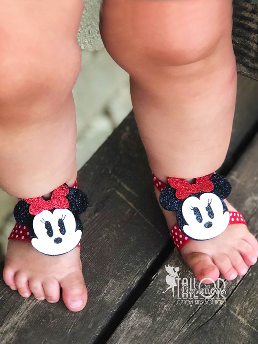 Minnie Mouse Feet for dinner