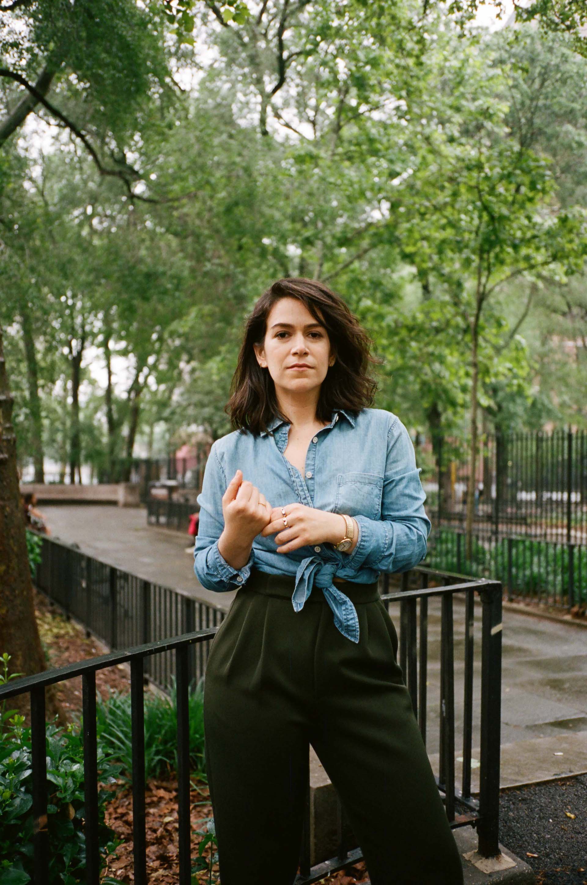 ali nia recommends abbi jacobson nude pic