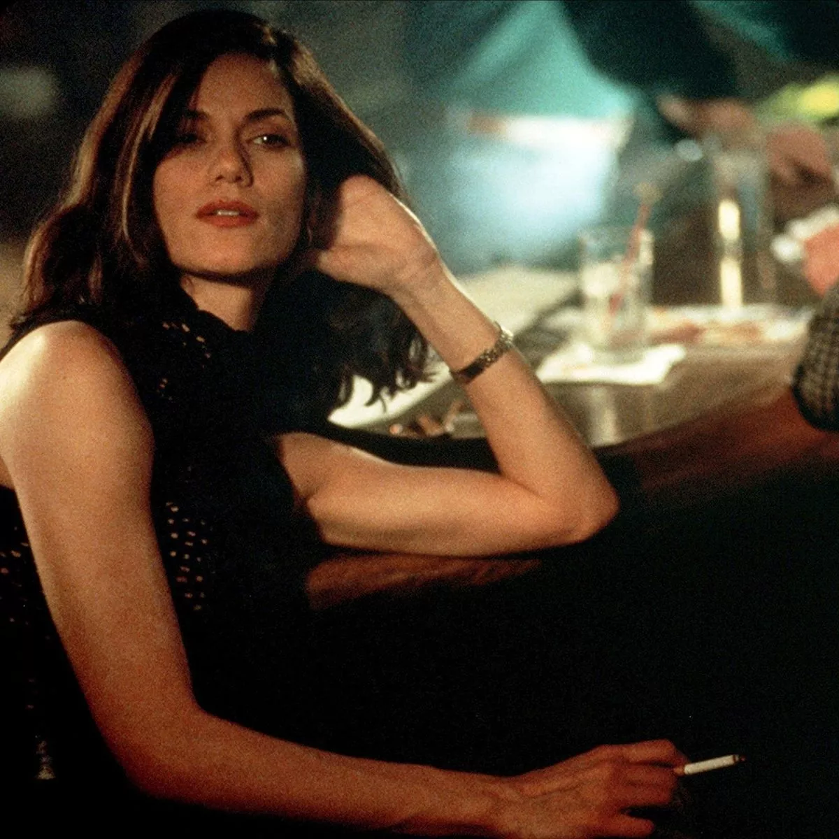 allison cherry add linda fiorentino sexy photo