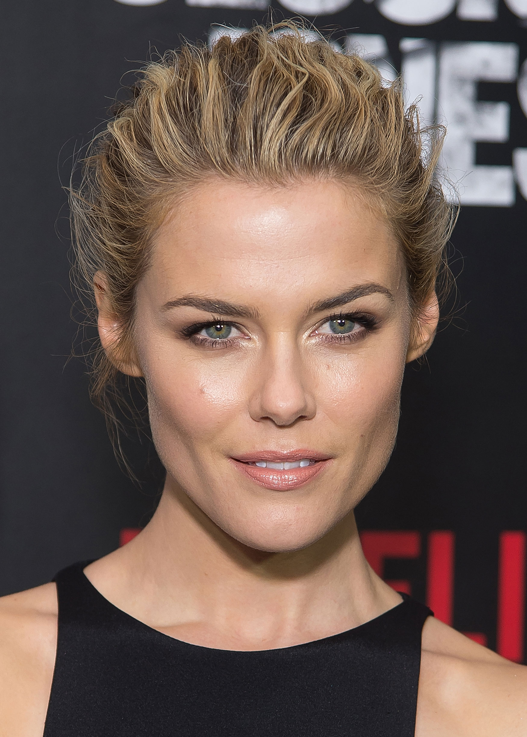 dawn frankowski recommends Rachael Taylor Hot