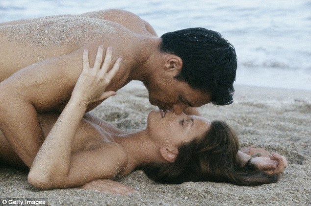 brittani kramer share making love on the beach photos