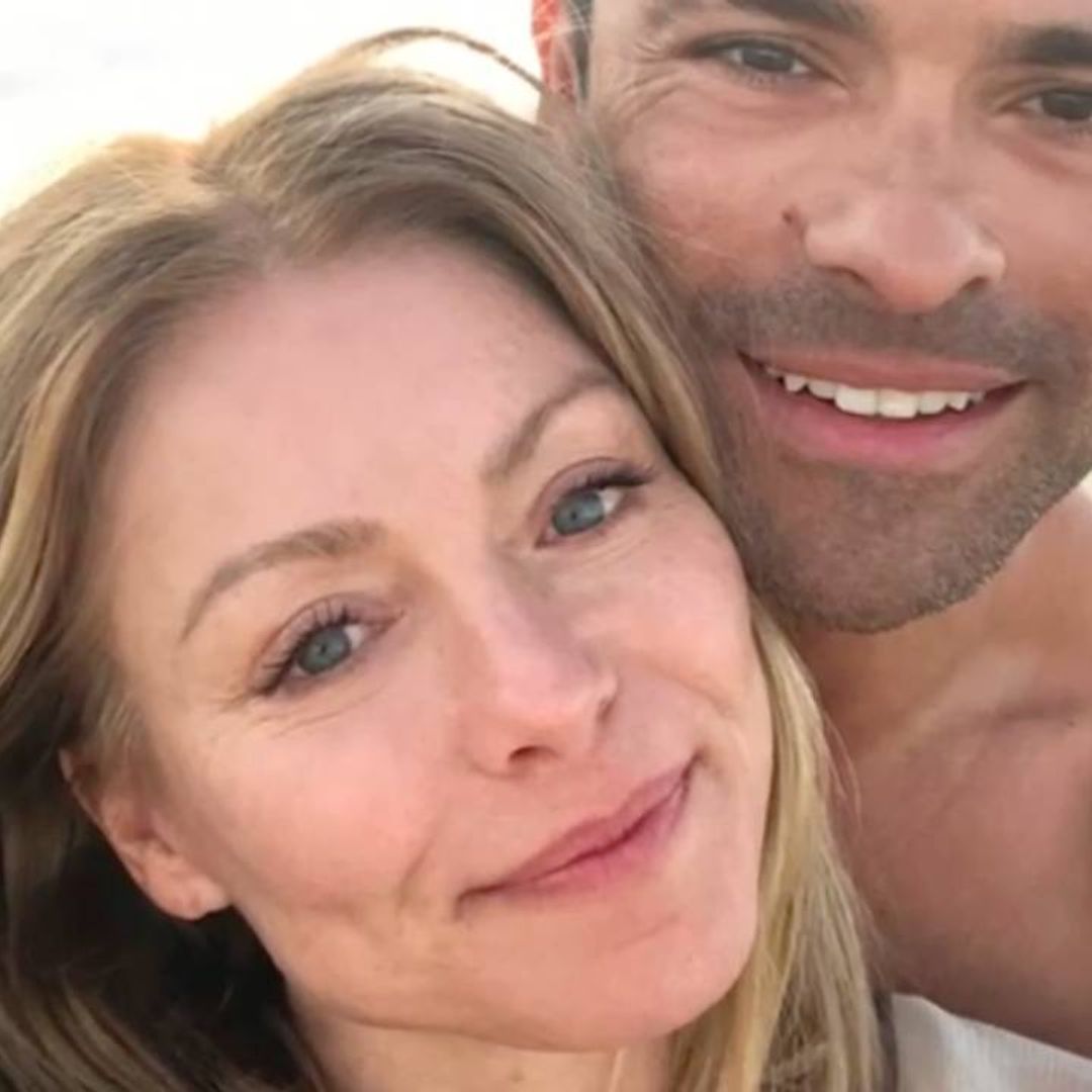 andre hendrawan recommends kelly ripa nude pics pic