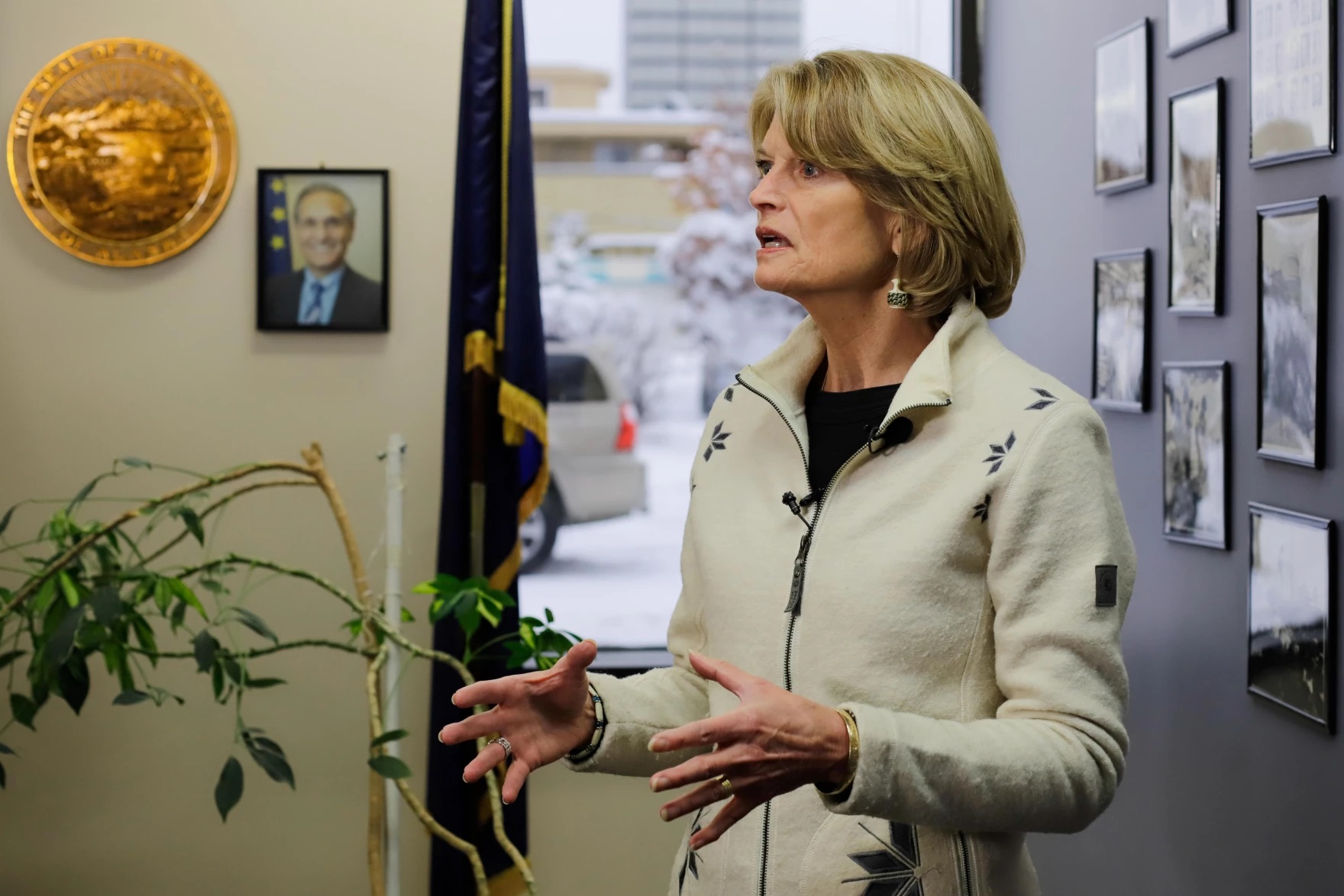 brandi bivens recommends nicole murkowski pic