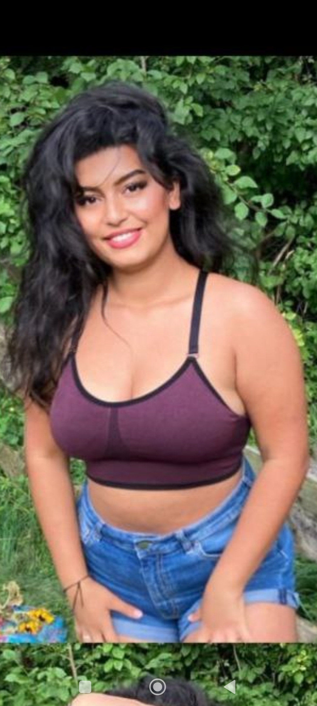 Chubby Latina Solo photography student