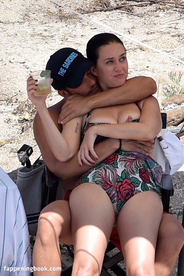 beau beggs recommends katy perry fappening pic