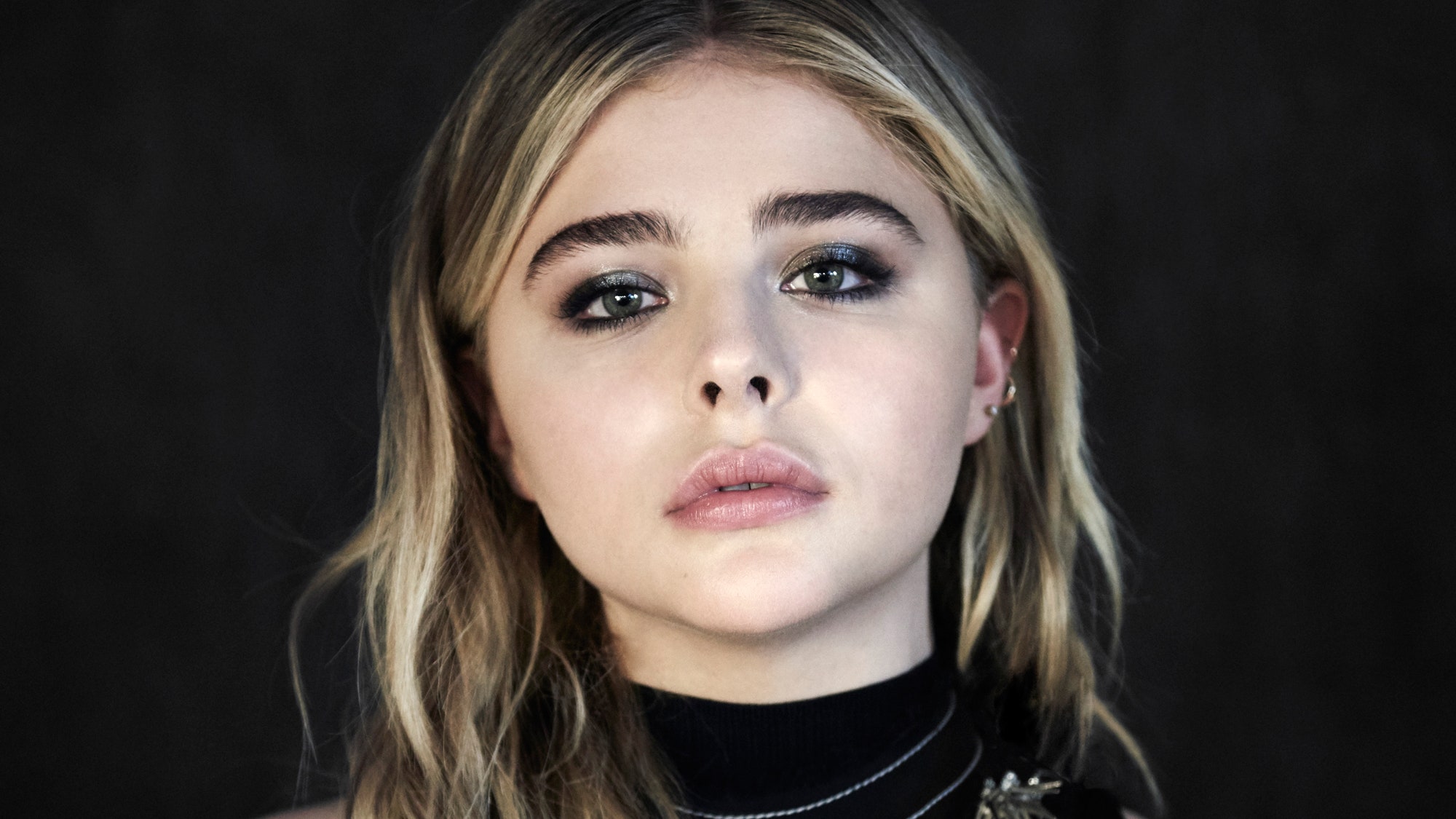 clay vin add grace moretz nude photo