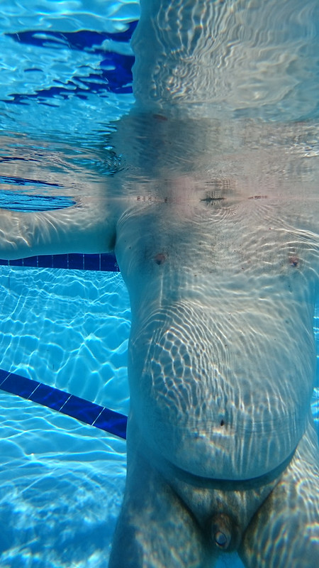 men naked underwater