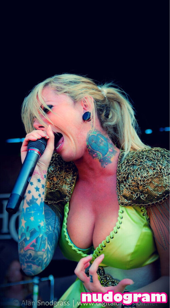 annie futrell recommends Maria Brink Nude