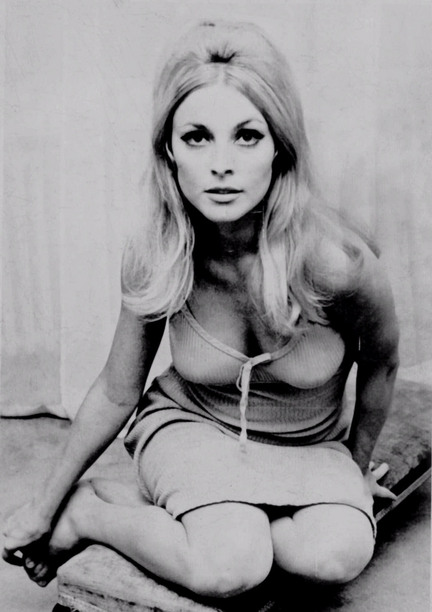 allwyn raj recommends Sharon Tate Naked