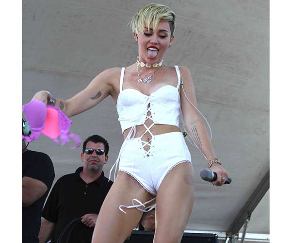 Miley Cyrus Cameltoes shemale center