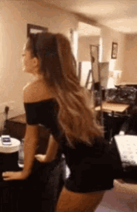 derick anies add photo ariana grande booty pictures