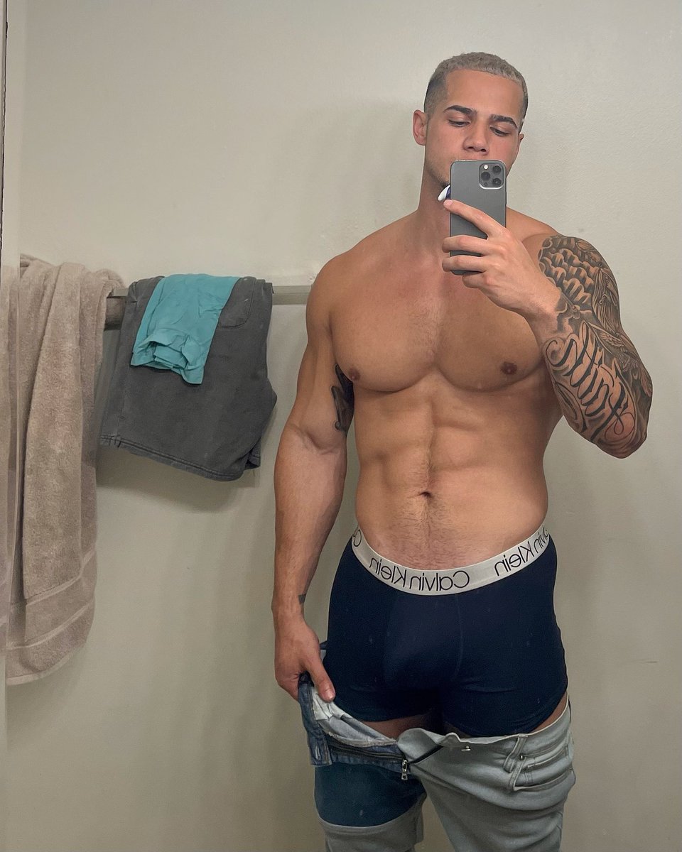 bronwyn minnaar recommends jt onlyfans pic