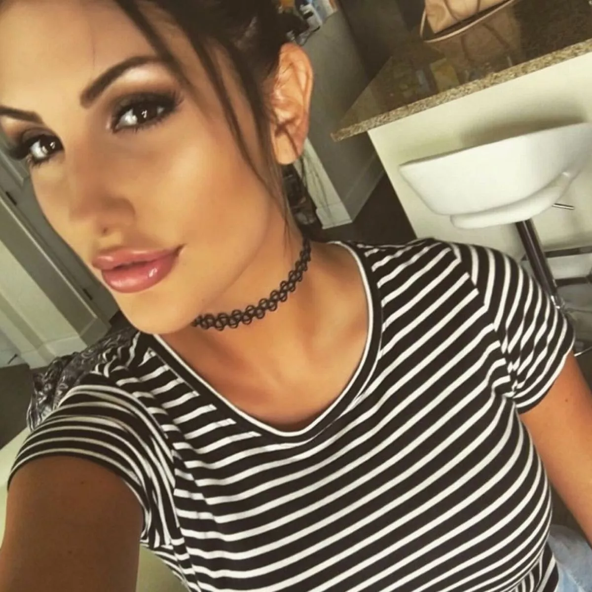 august ames bar