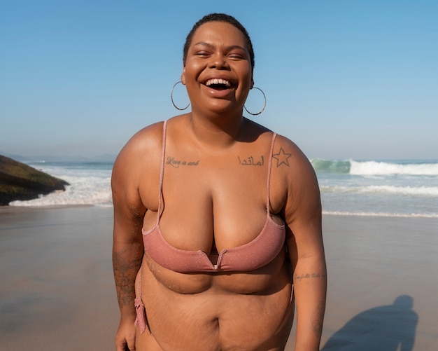 aji ismail recommends big tits fee pic