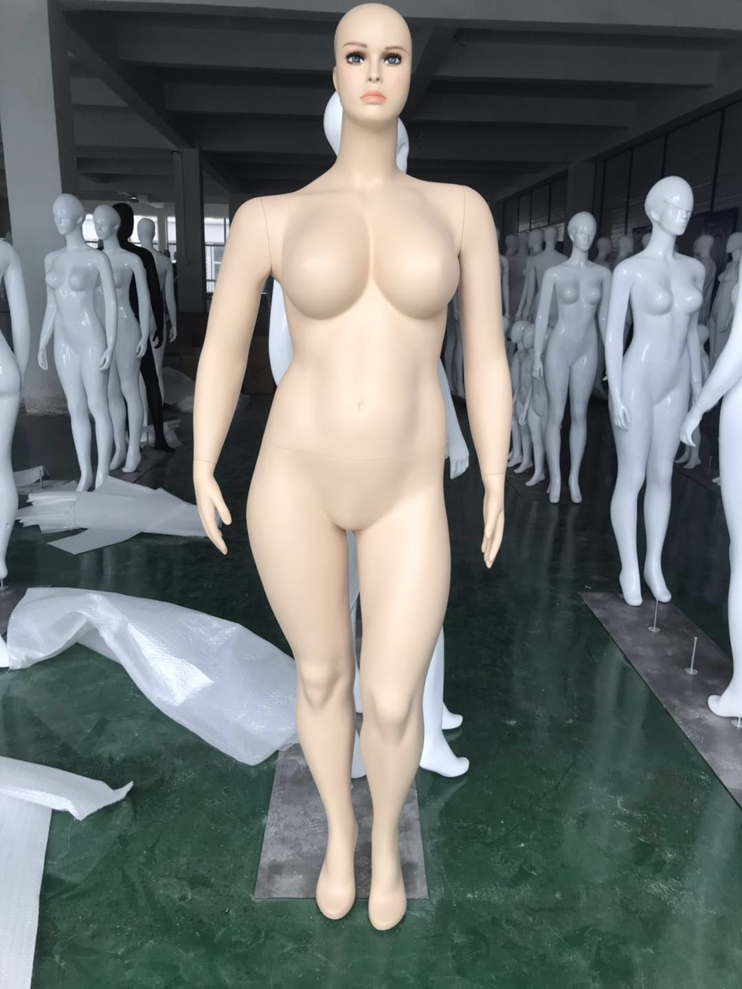 chris pedone recommends big tits mannequin pic