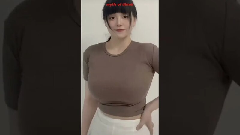 chenxi wu recommends bouncy boobs compilation pic