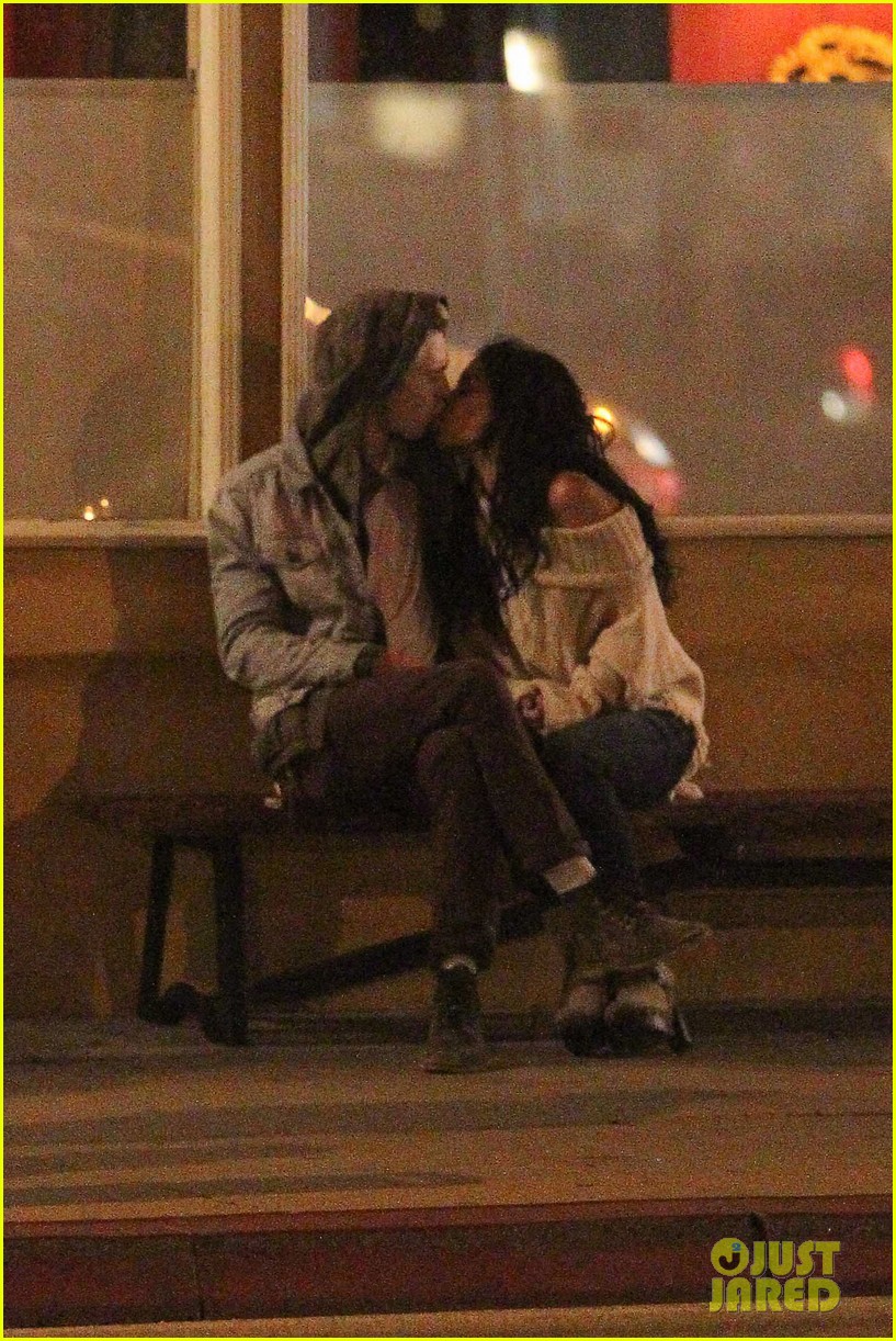 diane batten share vanessa hudgens lesbian kiss photos