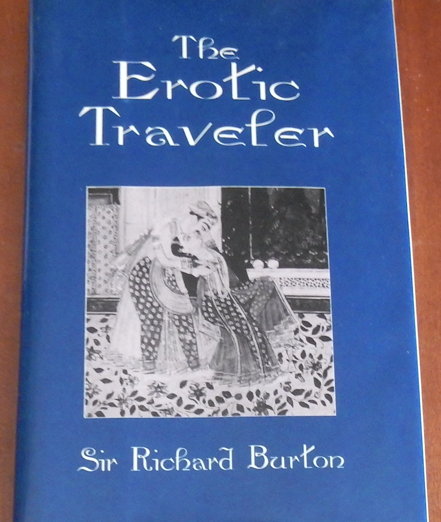 arlene sumayo recommends The Erotic Traveler