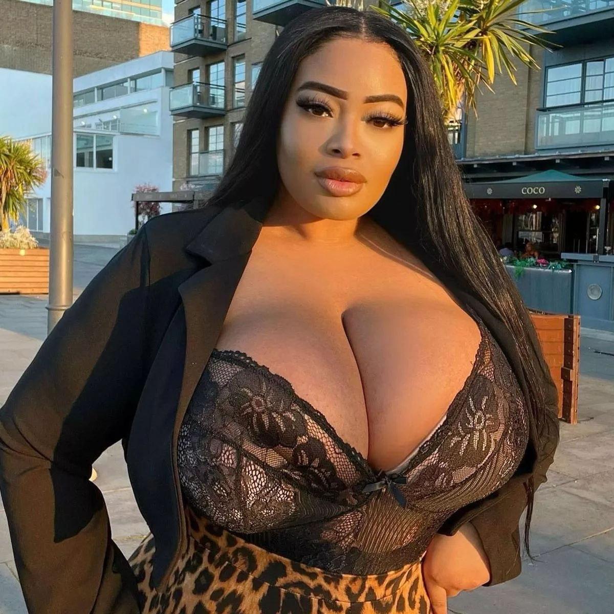 chris homann add photo enormous massive tits