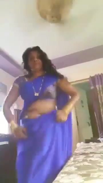 daniel melaku add aunty saree porn photo