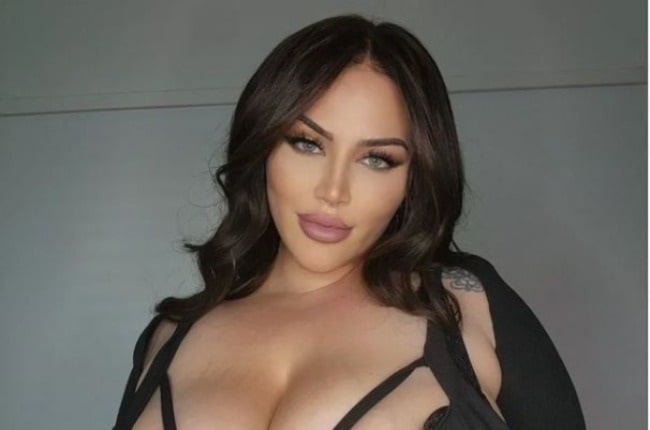 anas alami recommends giant boobs exposed pic