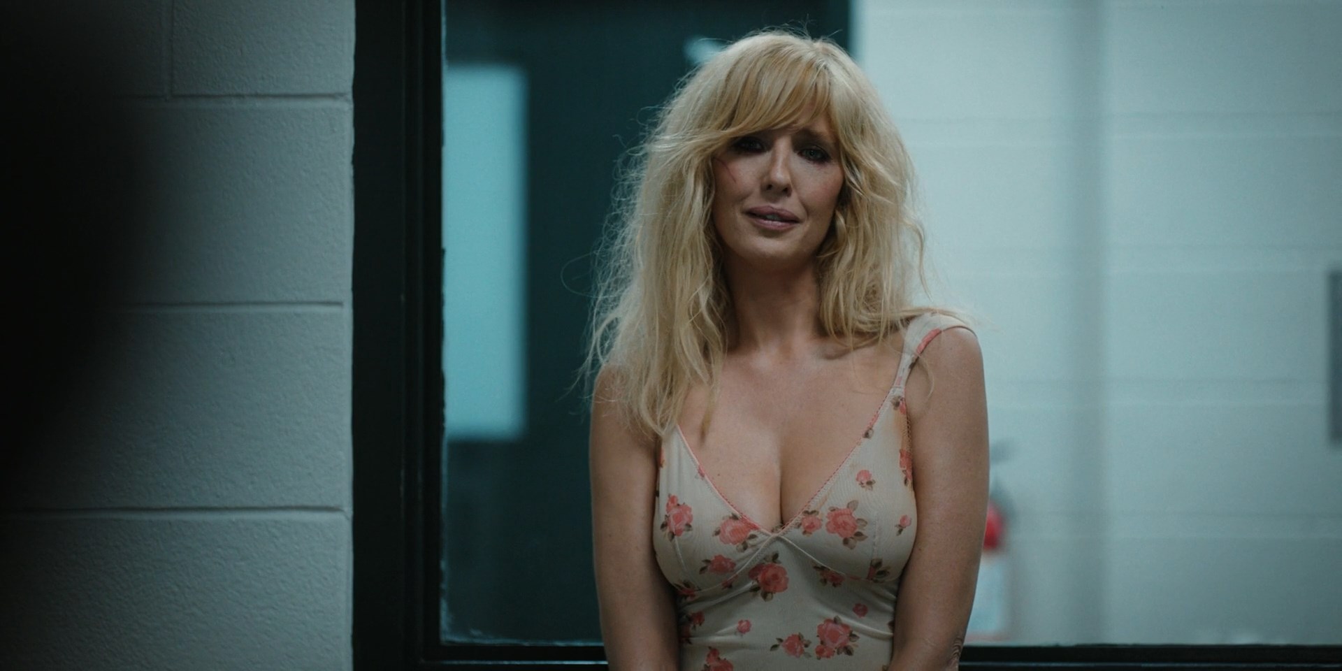 Best of Kelly reilly naked