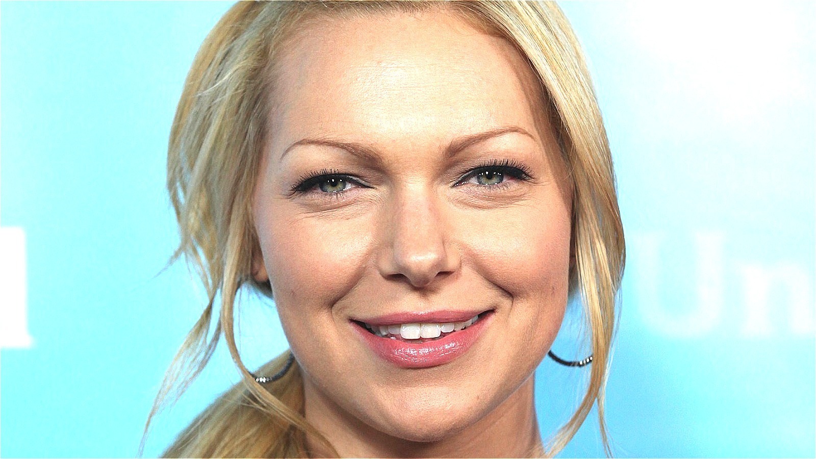 alvin guevara recommends laura prepon blonde pic