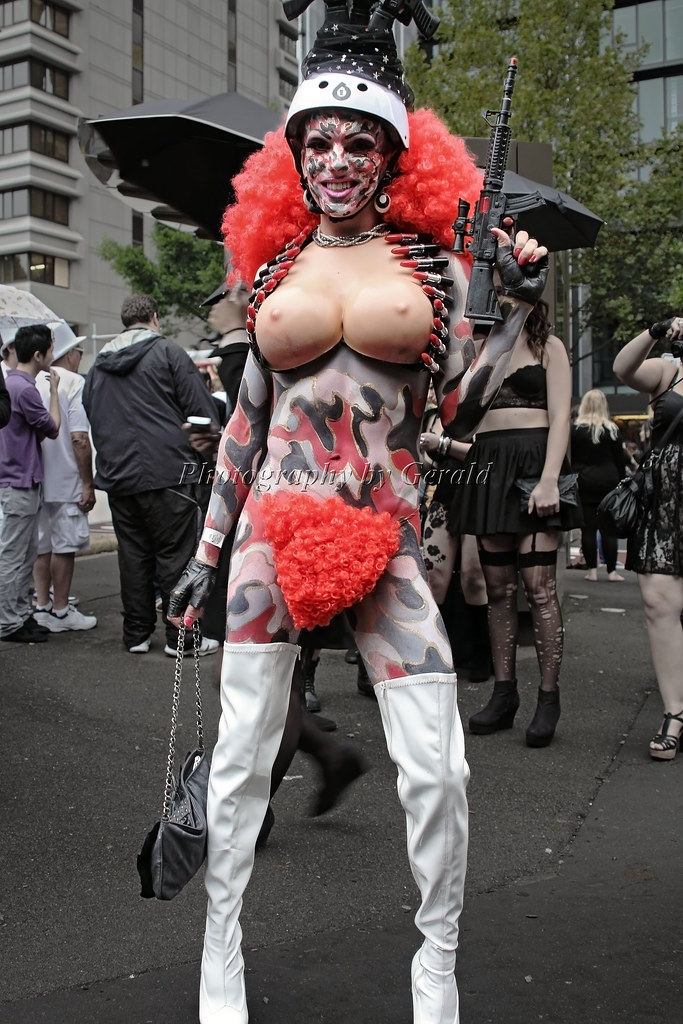 bonnie st james recommends mardi gras tits pic