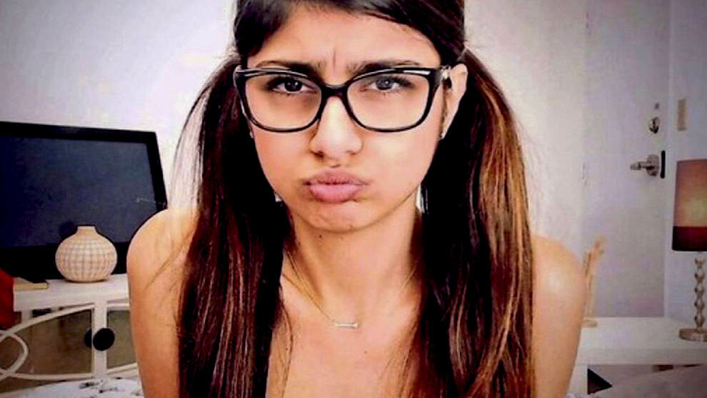 mia khalifa porn pictures