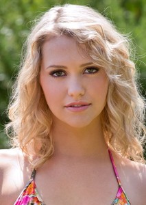 Mia Malkova Casting photos free