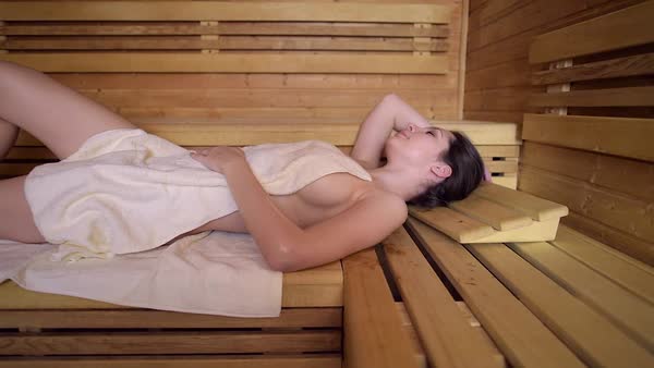 alex bednarz recommends naked women in sauna pic