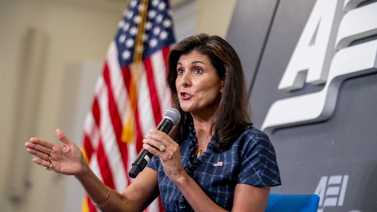 Nikki Haley Tits egnd thumb