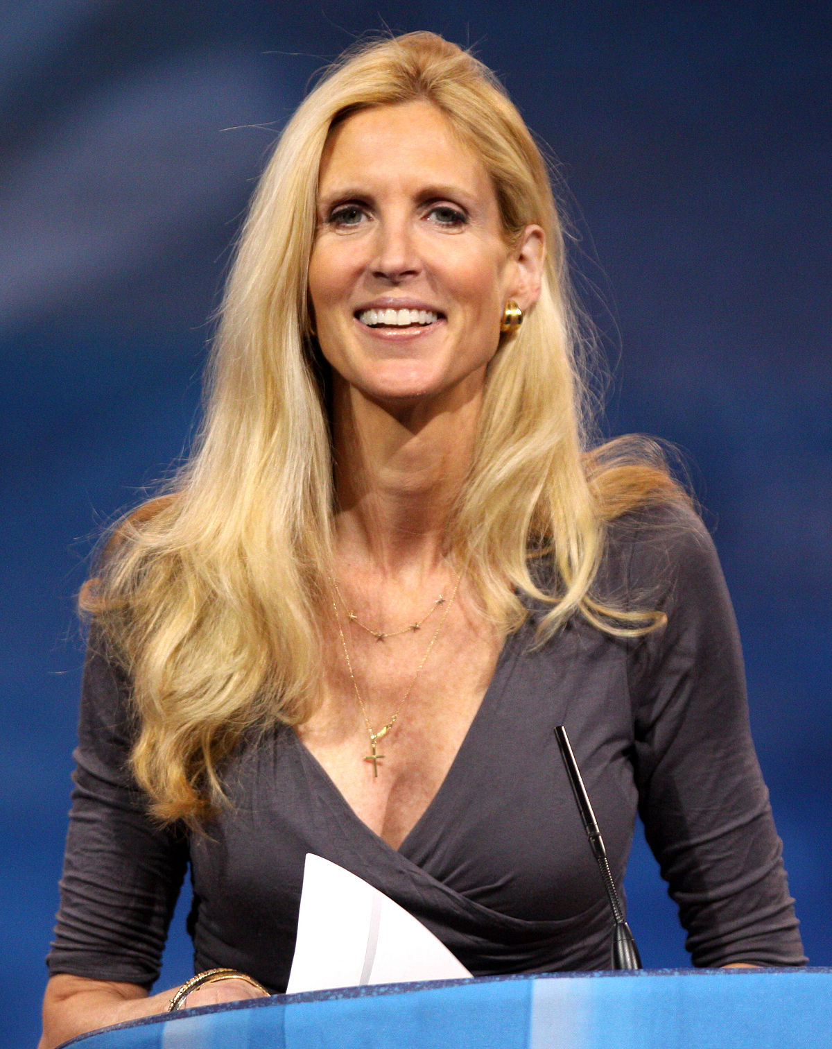 nude ann coulter