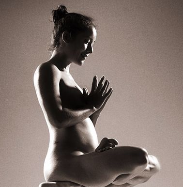 darby rich recommends Pregnant Naked Yoga