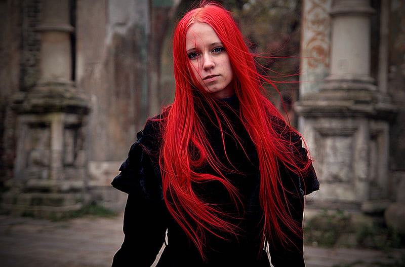 anna liong add red haired goth photo